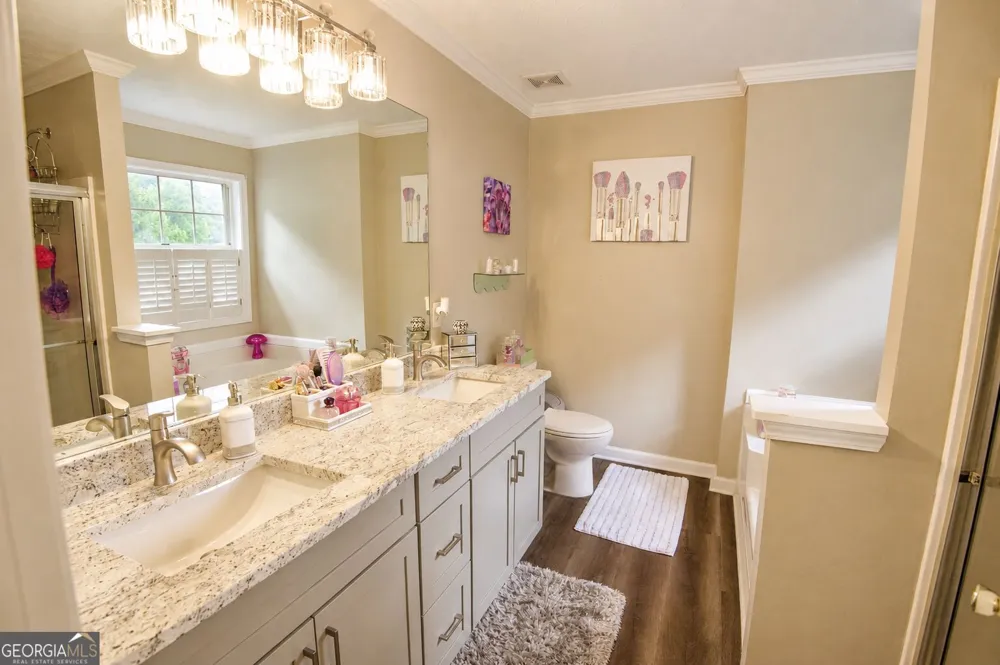 205 Leecroft CT Sugar Hill, GA 30518