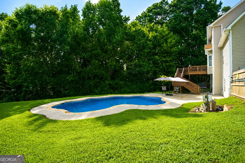 205 Leecroft CT Sugar Hill, GA 30518