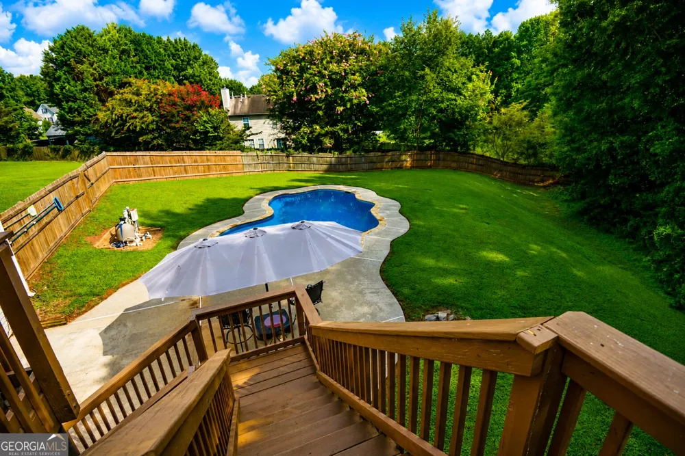 205 Leecroft CT Sugar Hill, GA 30518
