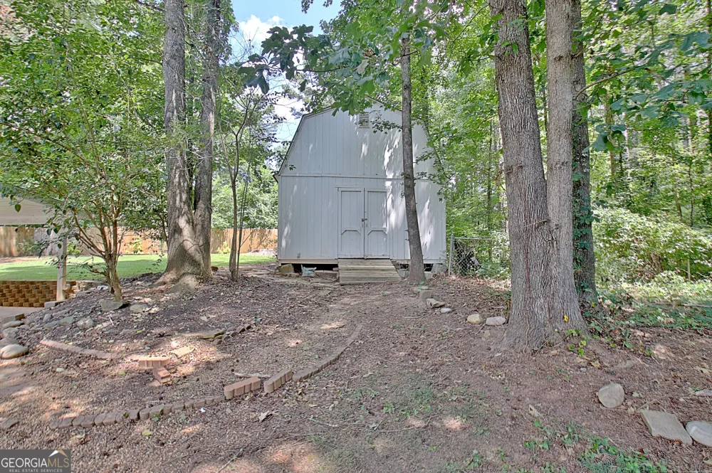 1359 Fischer RD Sharpsburg, GA 30277