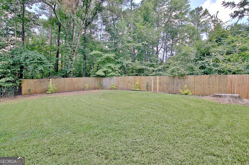 1359 Fischer RD Sharpsburg, GA 30277