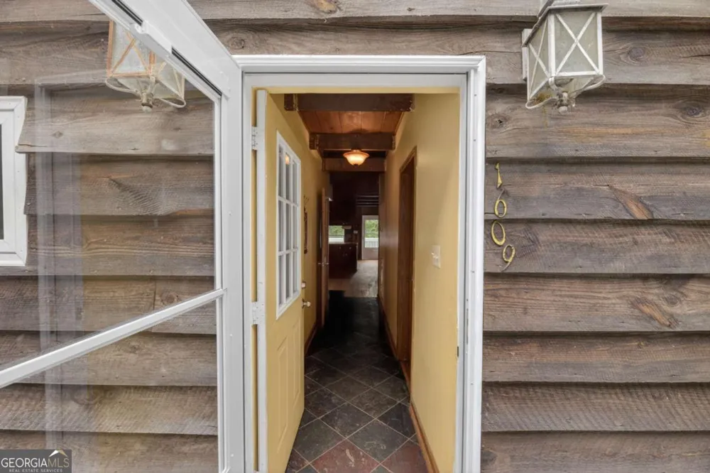 1609 Turkey Mountain RD NE Rome, GA 30165