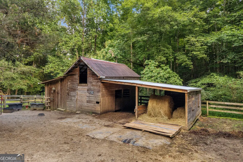 4165 Prather Bridge RD Toccoa, GA 30577