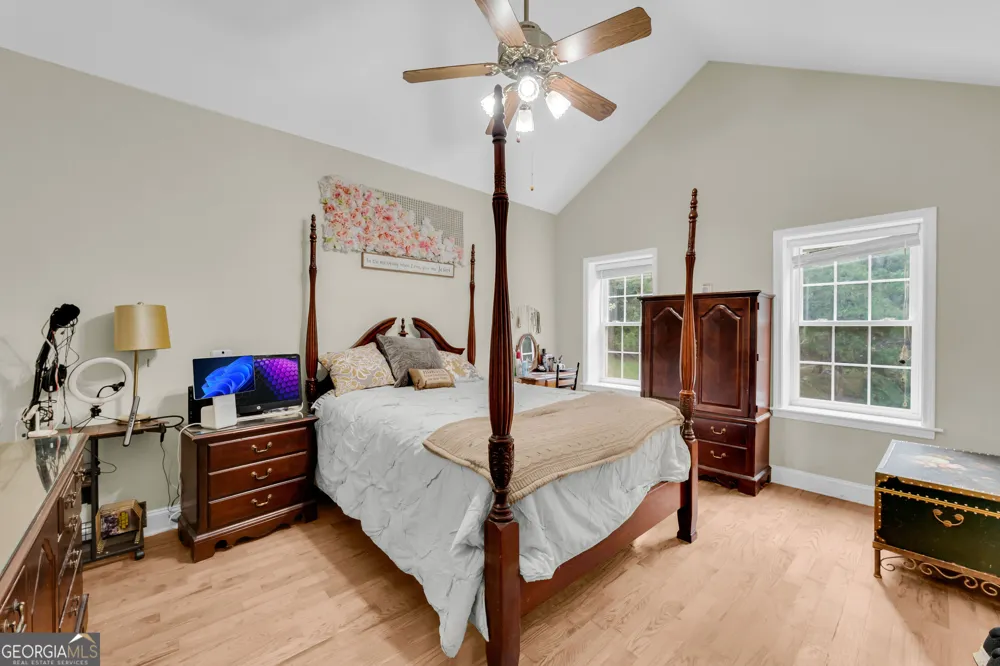 4165 Prather Bridge RD Toccoa, GA 30577