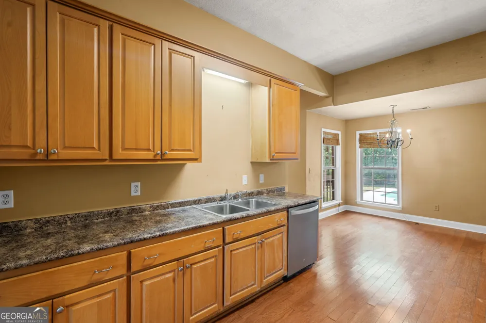 120 Blue Ridge DR Statesboro, GA 30458