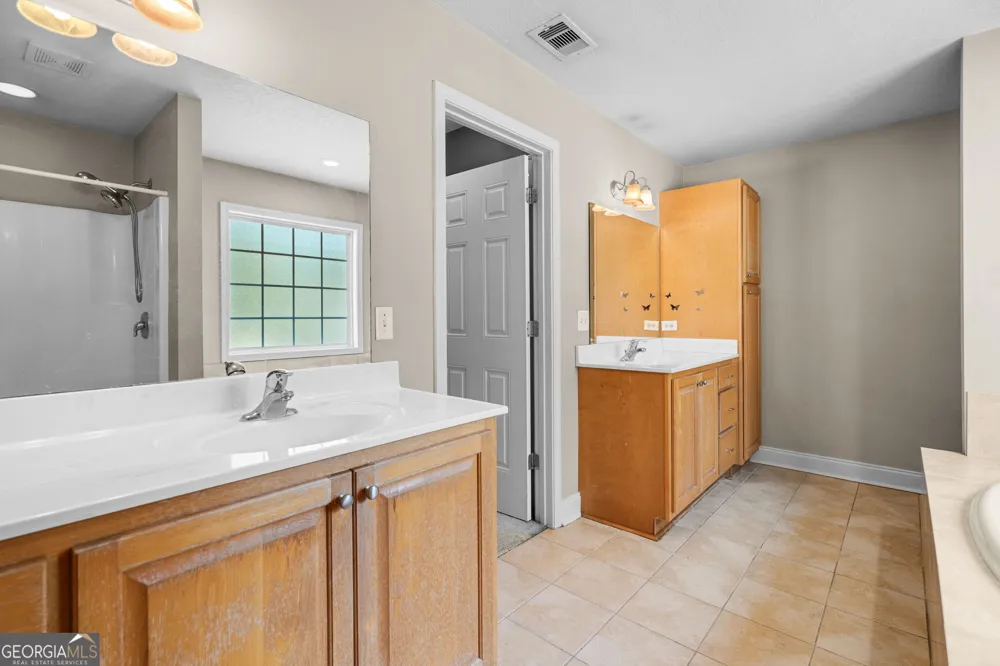 120 Blue Ridge DR Statesboro, GA 30458
