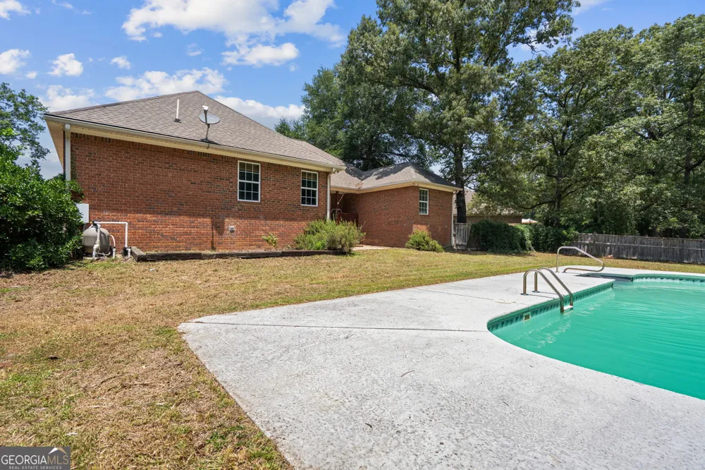 120 Blue Ridge DR Statesboro, GA 30458
