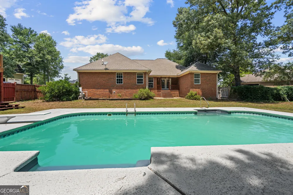 120 Blue Ridge DR Statesboro, GA 30458