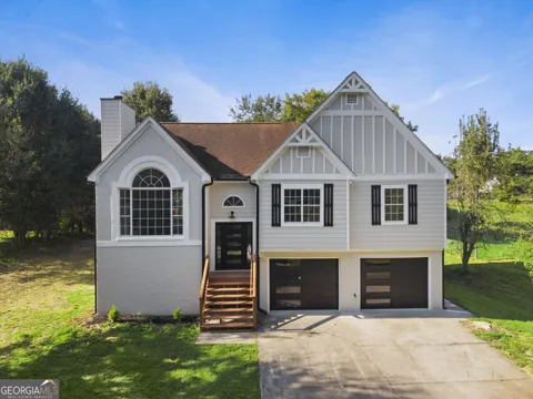 5323 Moon RD