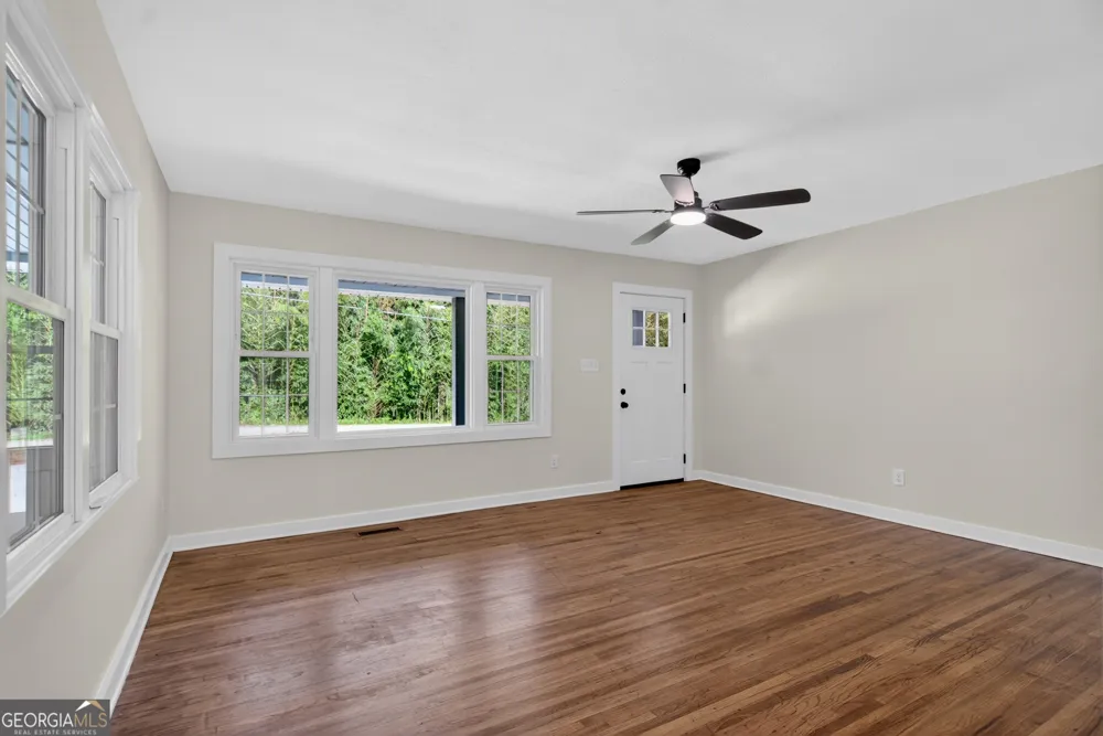 239 Wilcox RD LaGrange, GA 30241