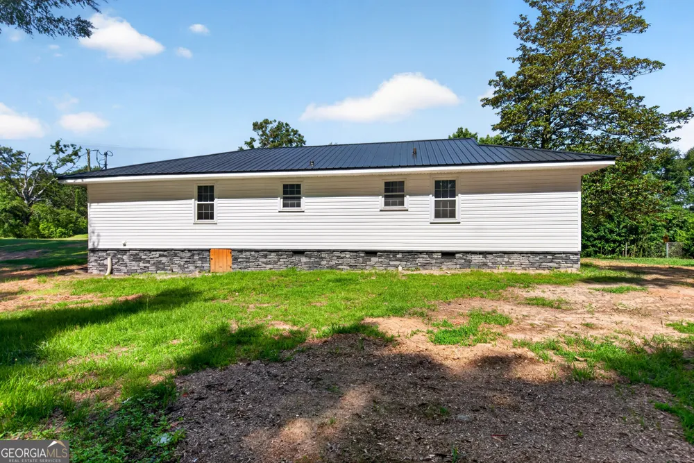 239 Wilcox RD LaGrange, GA 30241