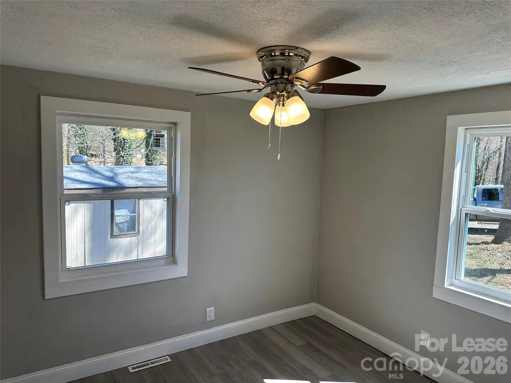 209 Brookview Road Statesville, NC 28625