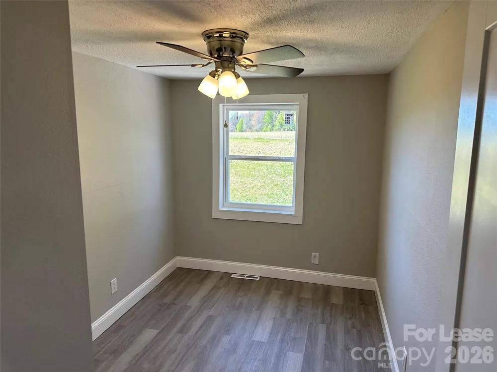 209 Brookview Road Statesville, NC 28625