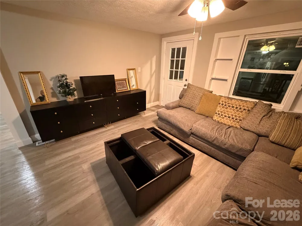 209 Brookview Road Statesville, NC 28625