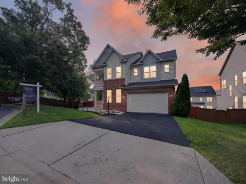 3032 MOORE LANE