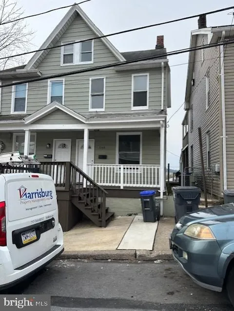 548 3RD STREET