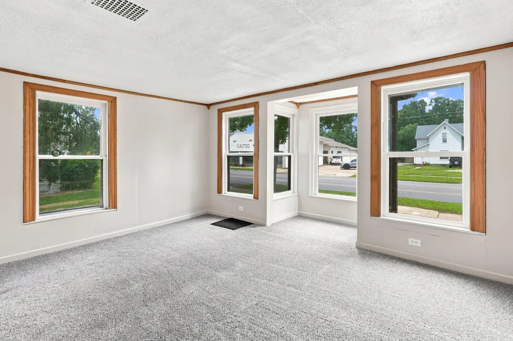 316 E Division Street Dowagiac, MI 49047