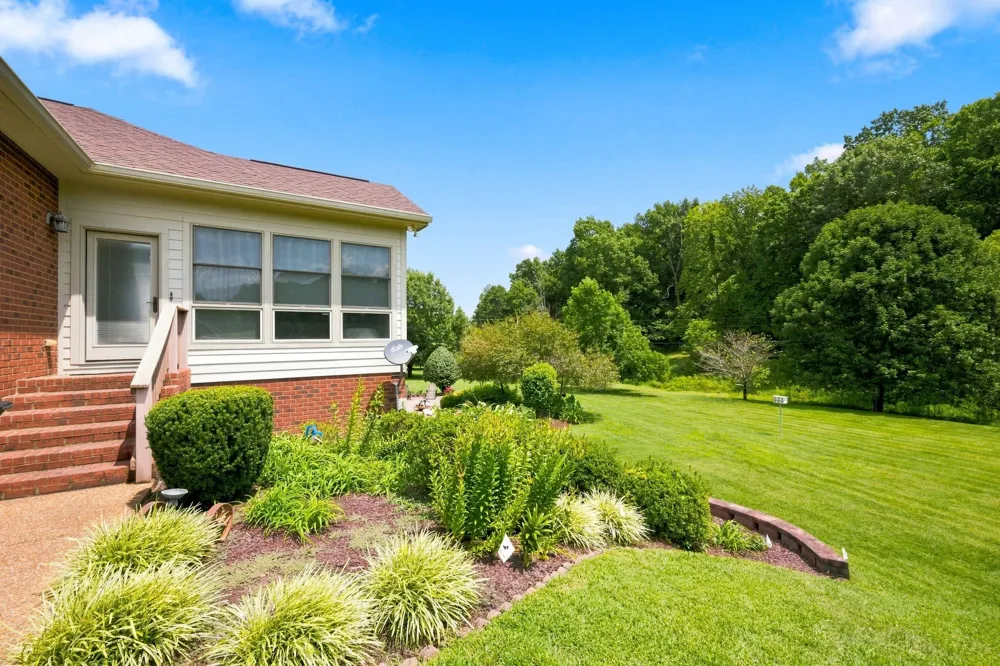 1624 Spencer Mill Rd Burns, TN 37029