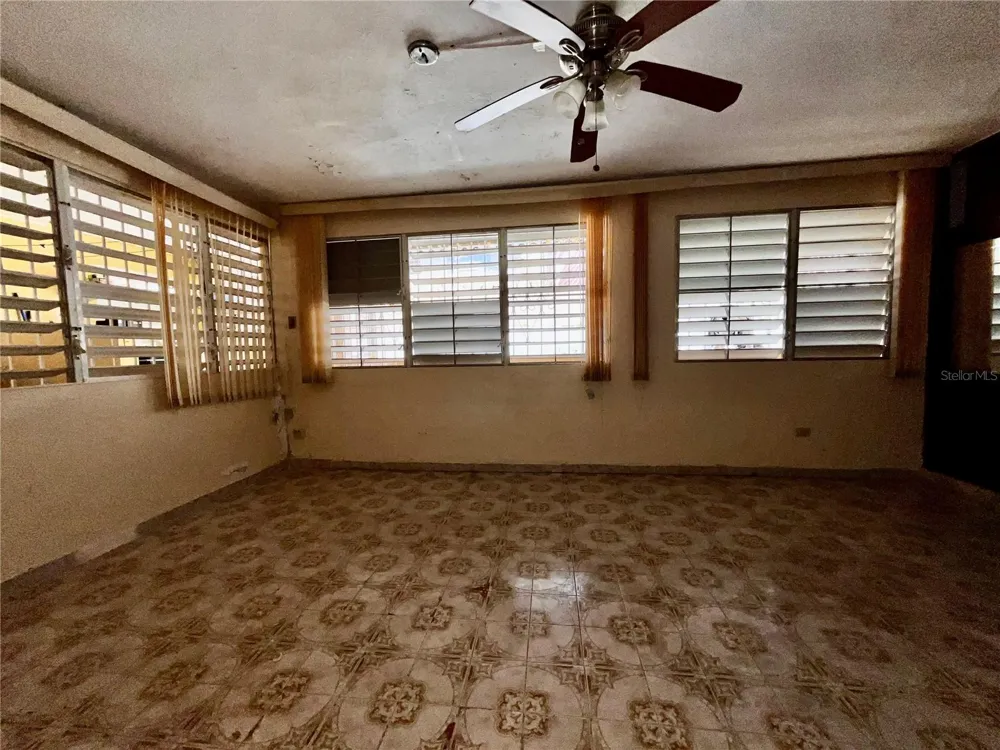 Urb Santa Isidra 2 #130 Fajardo, PR 00738