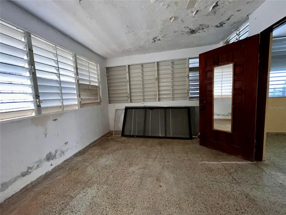 Urb Santa Isidra 2 #130 Fajardo, PR 00738