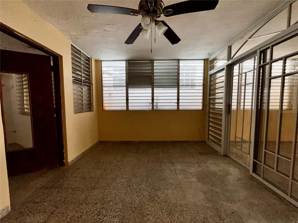 Urb Santa Isidra 2 #130 Fajardo, PR 00738