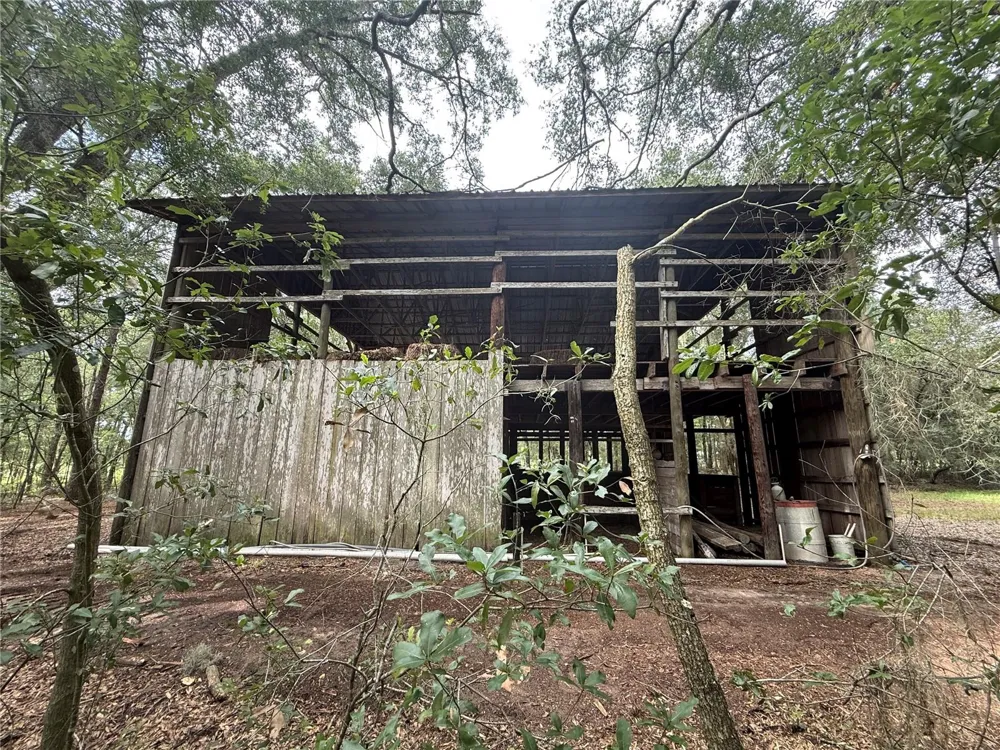 28430 ROBERTS DRIVE Brooksville, FL 34602
