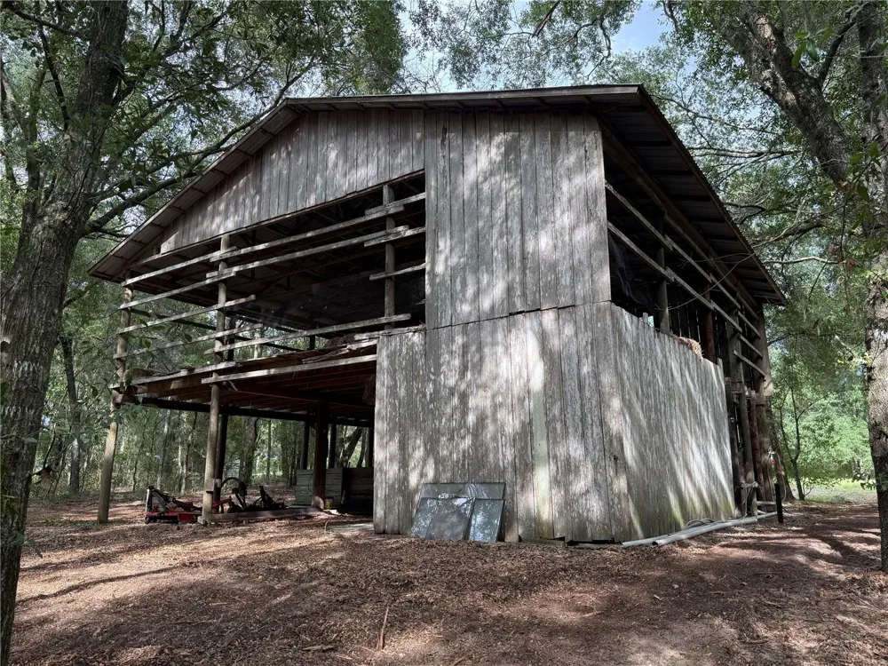 28430 ROBERTS DRIVE Brooksville, FL 34602