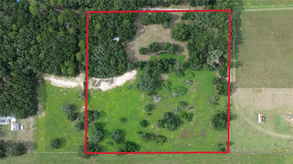 28430 ROBERTS DRIVE Brooksville, FL 34602