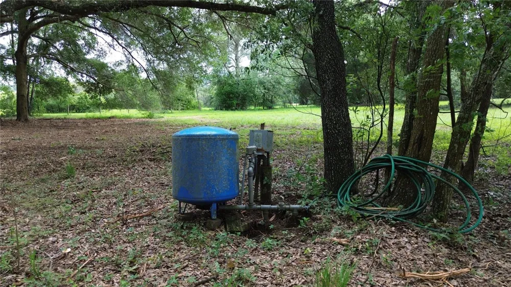 28430 ROBERTS DRIVE Brooksville, FL 34602