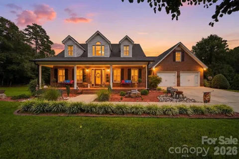 85 Charleston Court