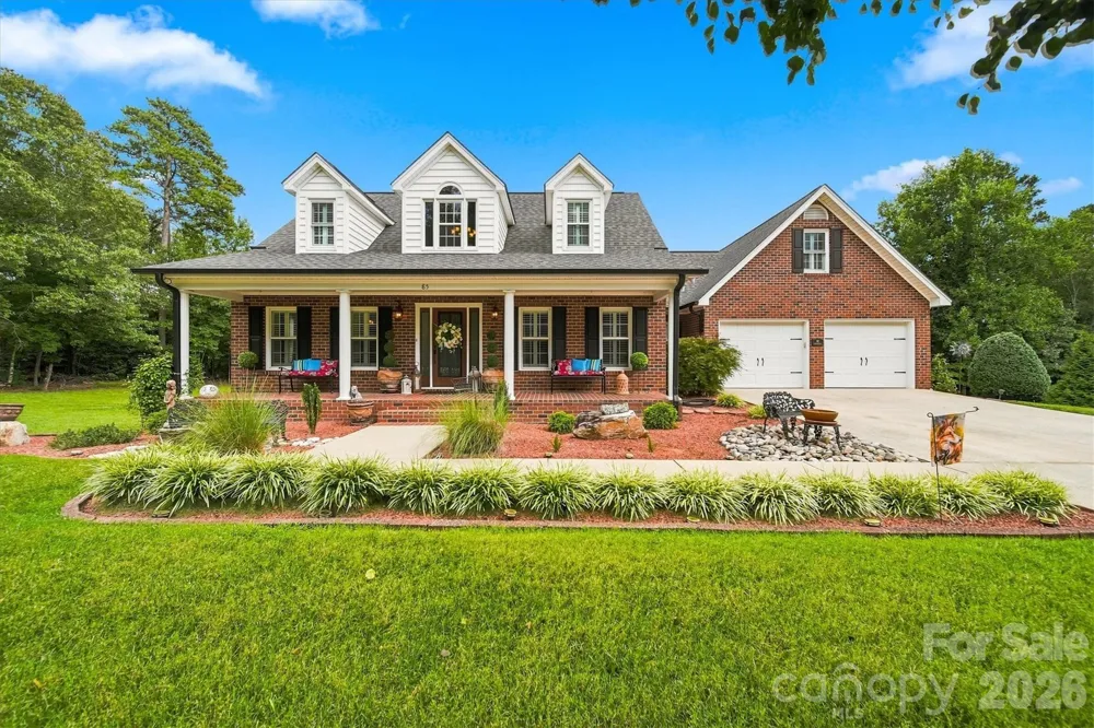 85 Charleston Court Hickory, NC 28601