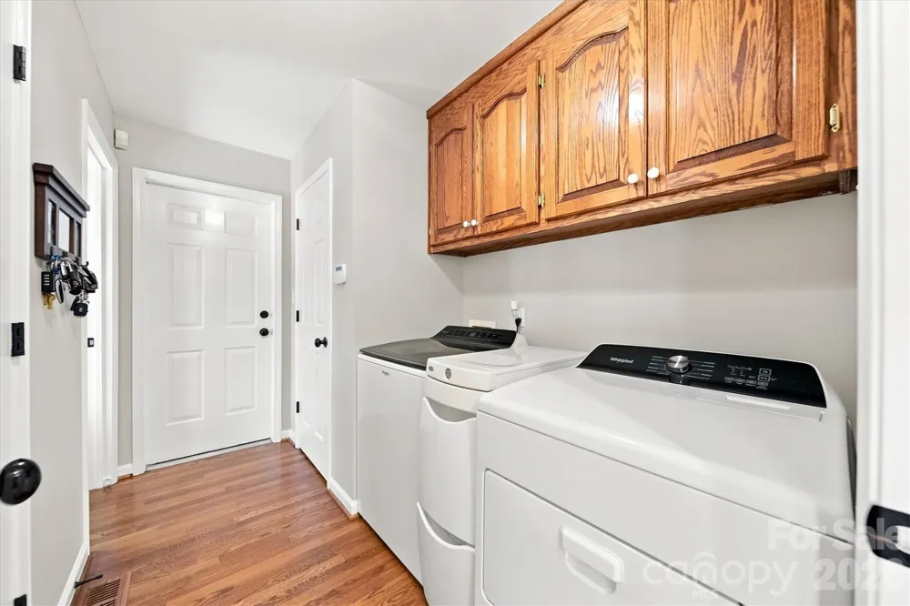 85 Charleston Court Hickory, NC 28601