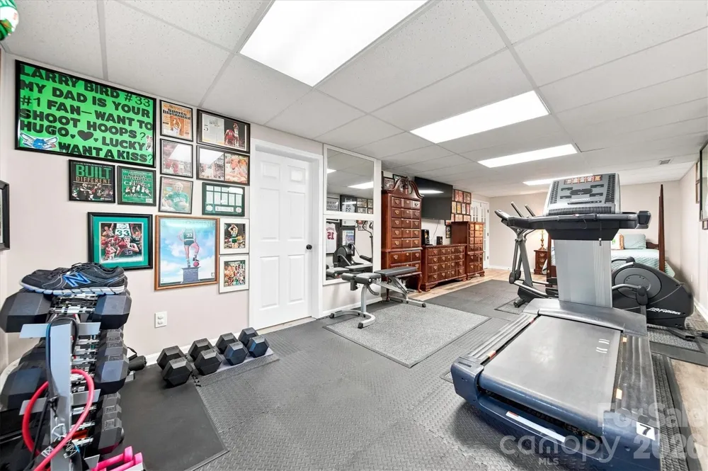 85 Charleston Court Hickory, NC 28601