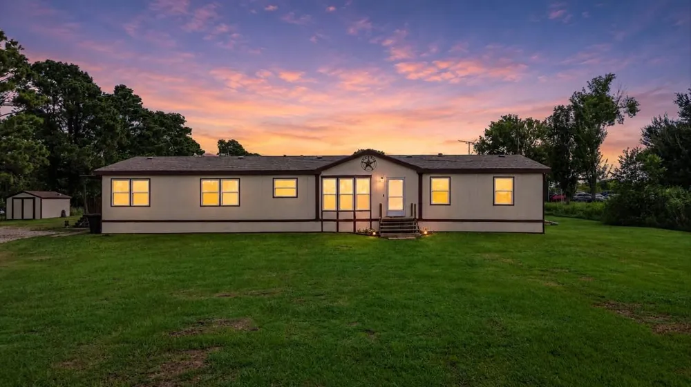 1715 Meyer Road Beasley, TX 77417