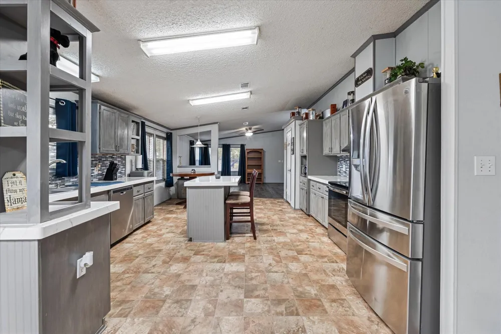 1715 Meyer Road Beasley, TX 77417