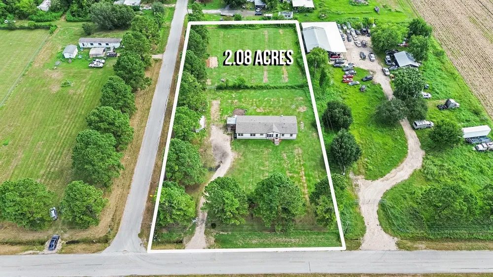 1715 Meyer Road Beasley, TX 77417