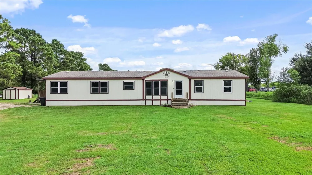 1715 Meyer Road Beasley, TX 77417