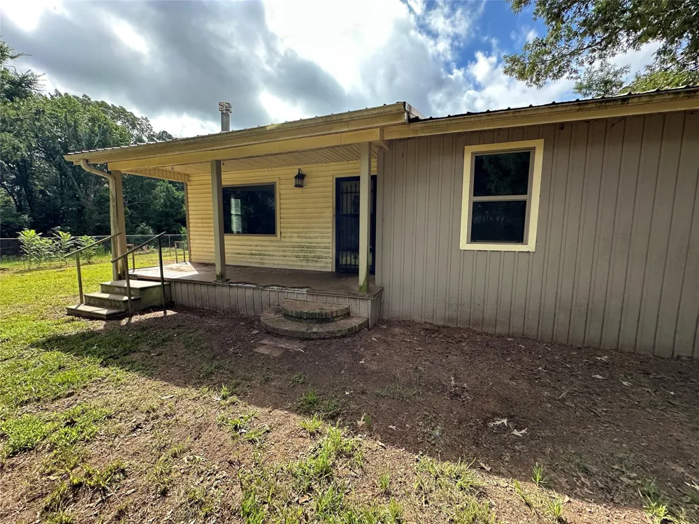 3932 Fern Lake Cutoff Marshall, TX 75672