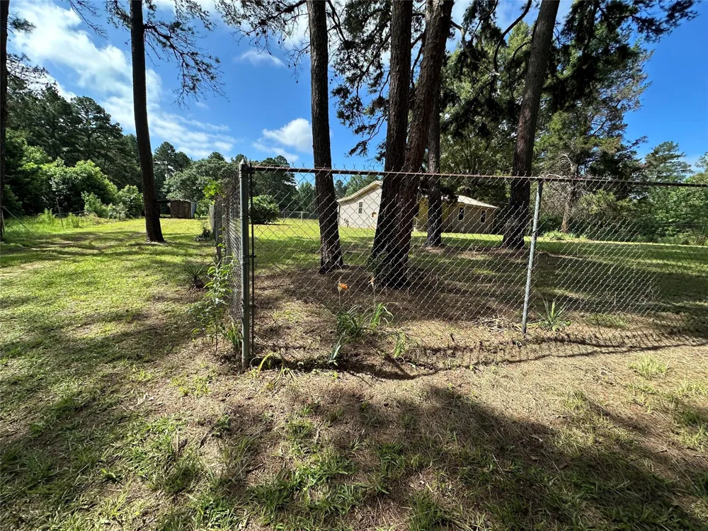 3932 Fern Lake Cutoff Marshall, TX 75672