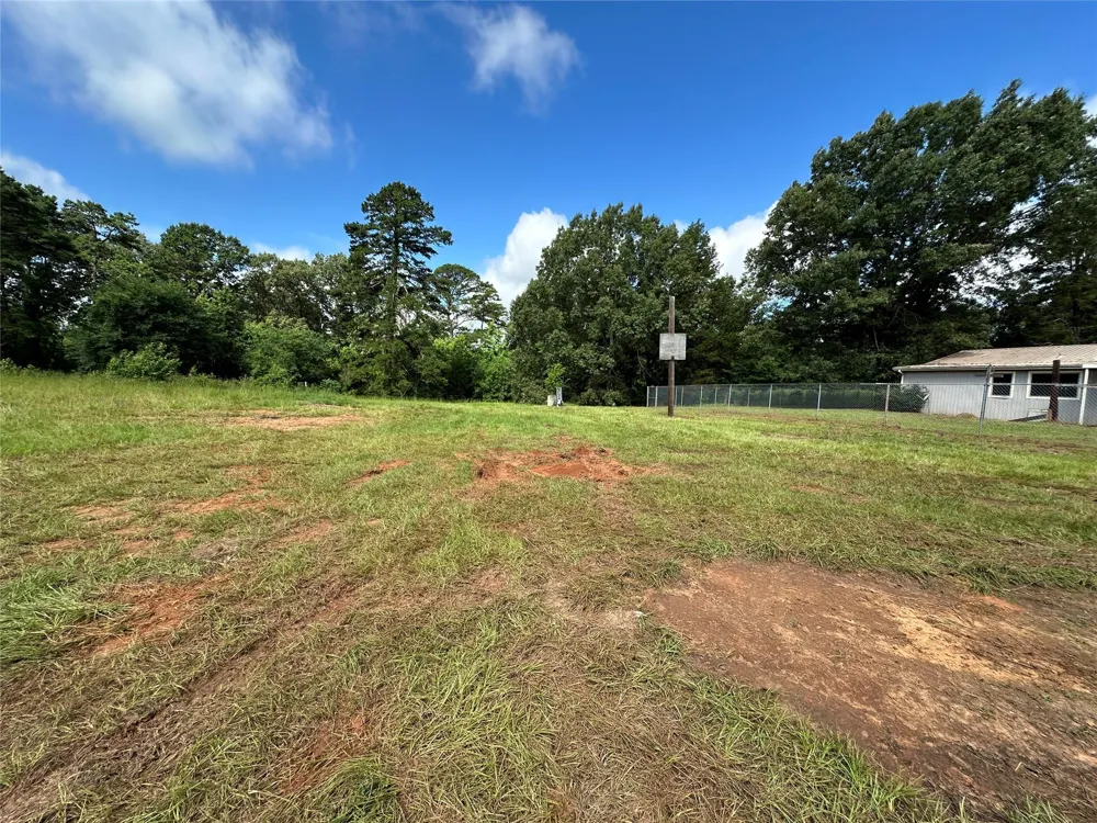 3932 Fern Lake Cutoff Marshall, TX 75672