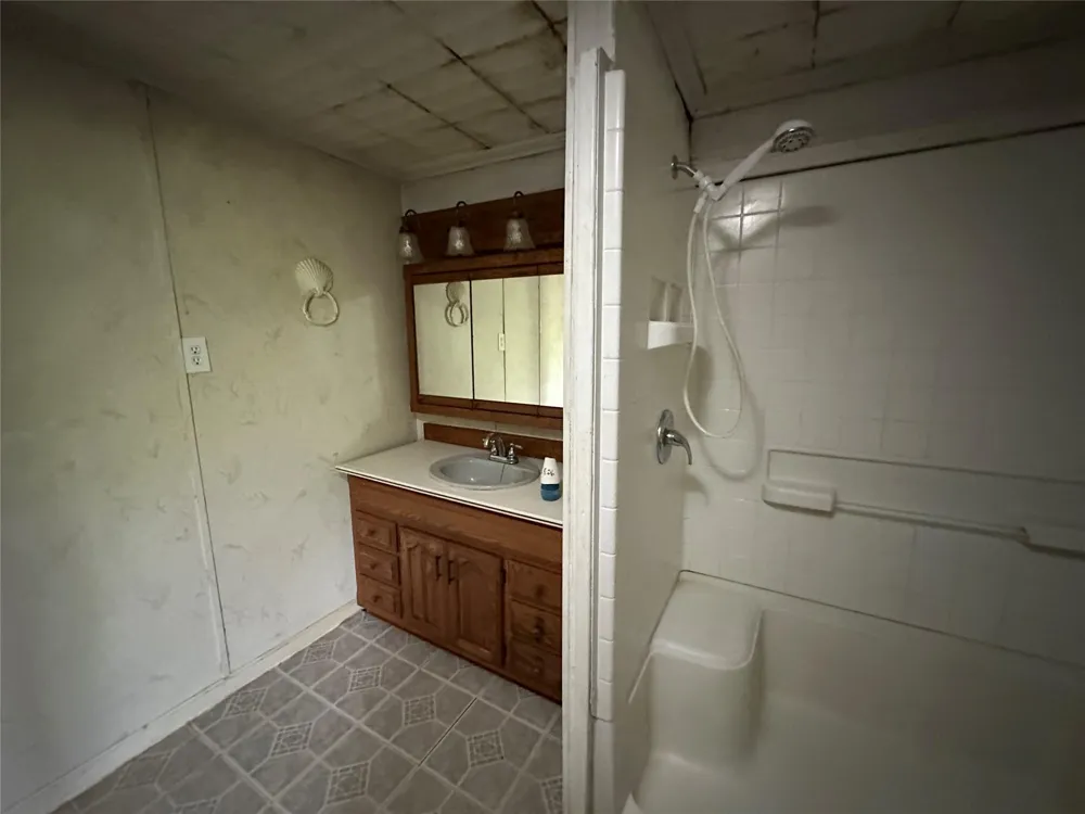 3932 Fern Lake Cutoff Marshall, TX 75672