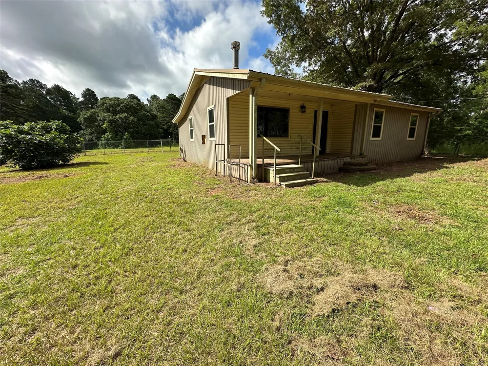 3932 Fern Lake Cutoff Marshall, TX 75672