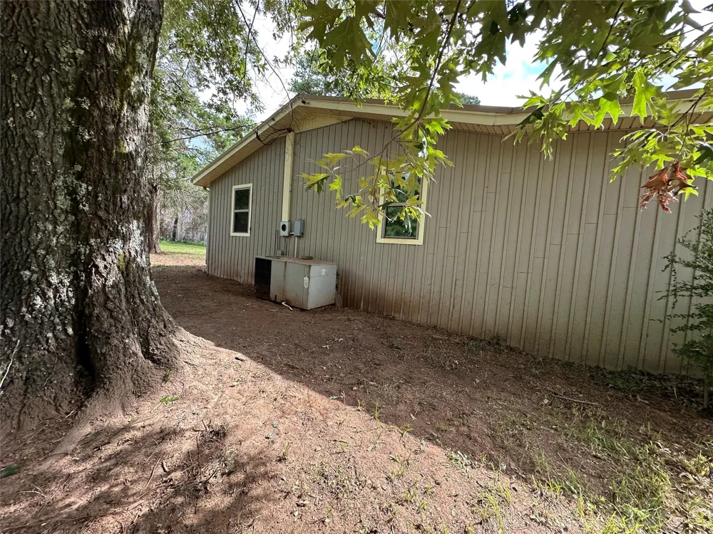 3932 Fern Lake Cutoff Marshall, TX 75672
