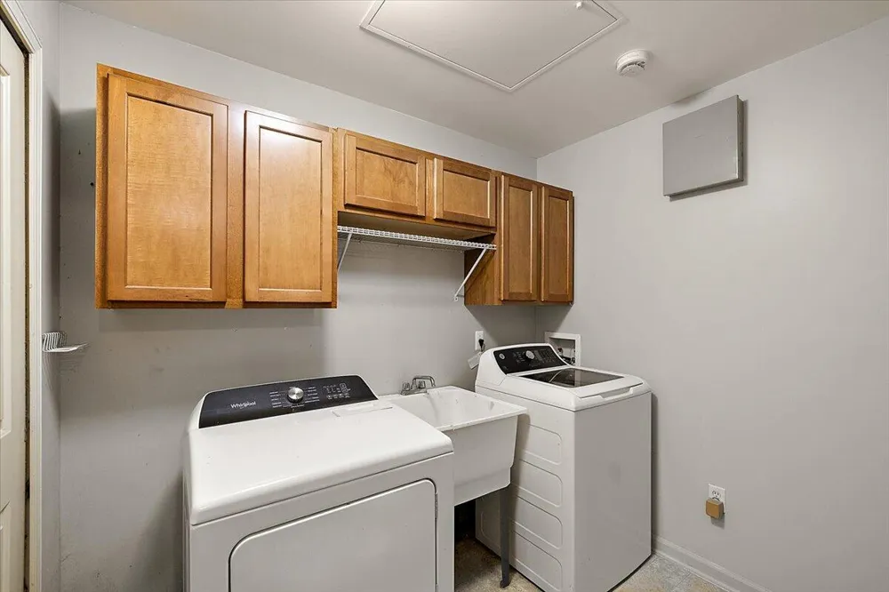 47855 Cardiff Avenue Canton, MI 48188