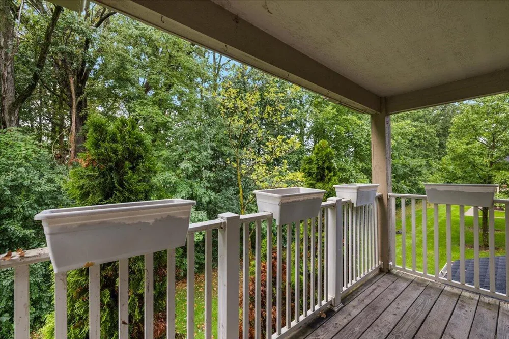 47855 Cardiff Avenue Canton, MI 48188