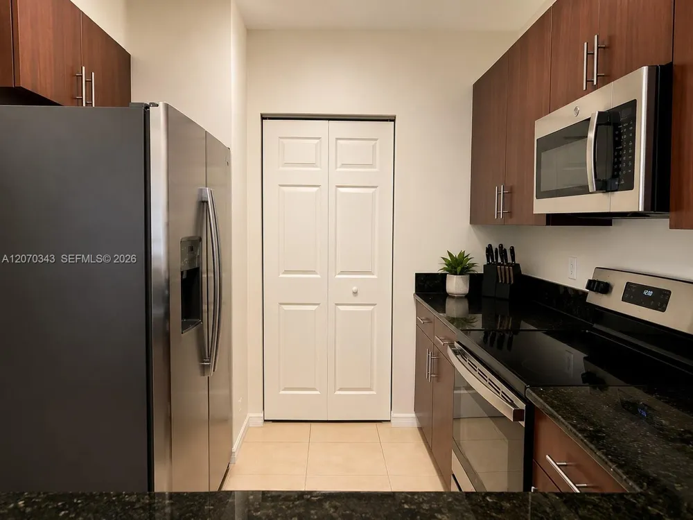 4905 Midtown Ln #2405 Palm Beach Gardens, FL 33418