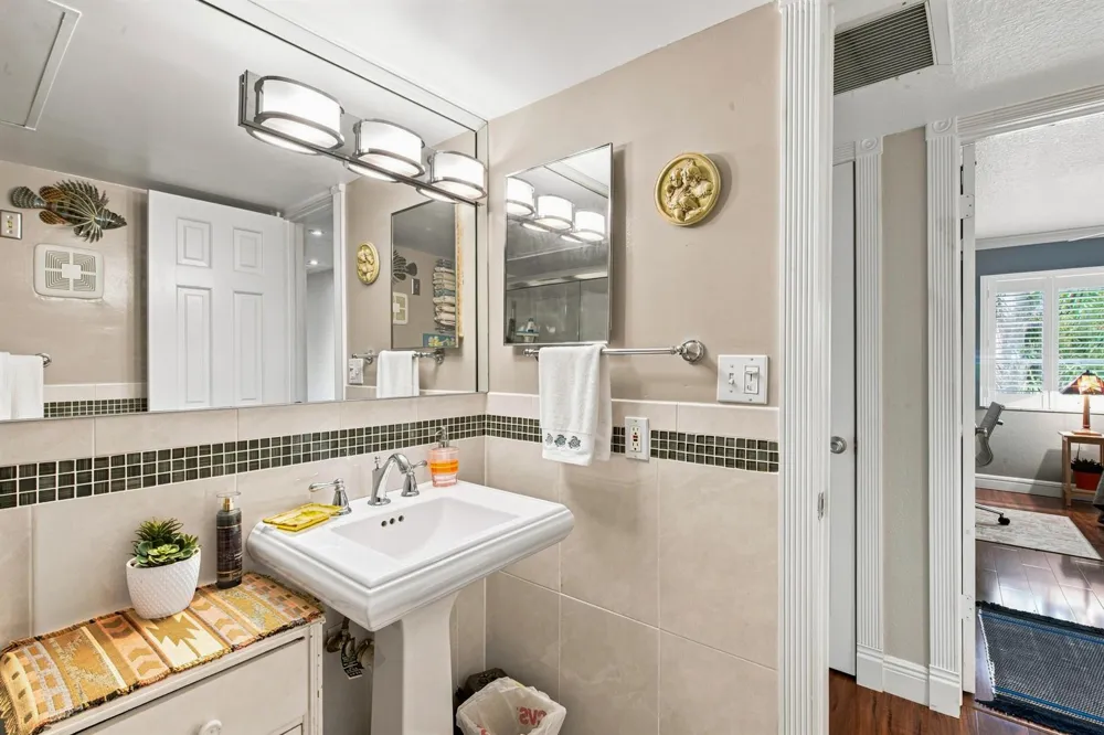 1920 NE 1ST TERRACE #212H Wilton Manors, FL 33305