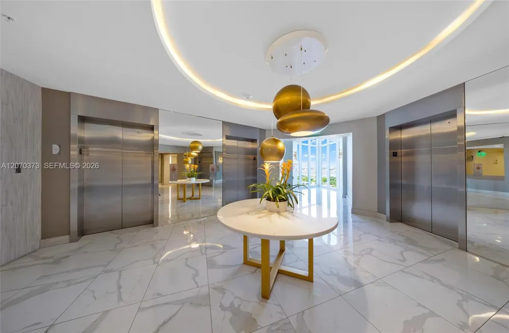10275 Collins Ave #1507 Bal Harbour, FL 33154