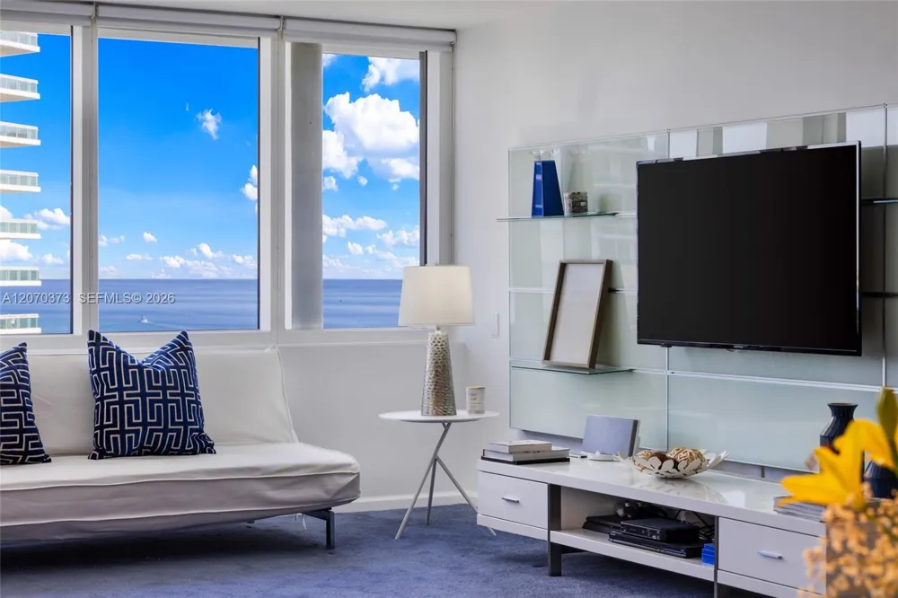10275 Collins Ave #1507 Bal Harbour, FL 33154
