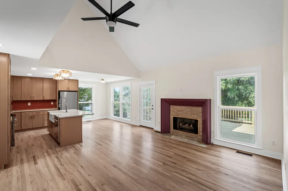 204 Breakwater Dr Hendersonville, TN 37075